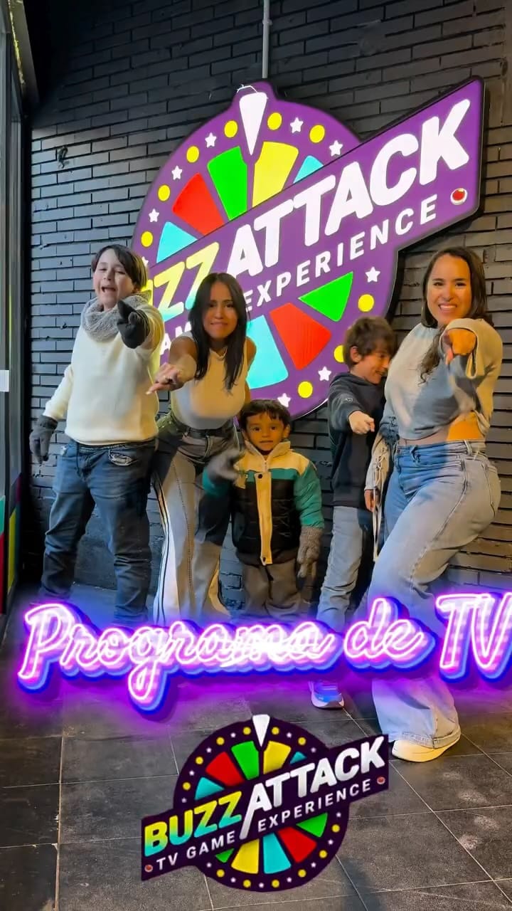 Post 3 by 𝓔𝓭𝓲𝓽𝓱 𝓟𝓸𝓵 on Instagram (video)