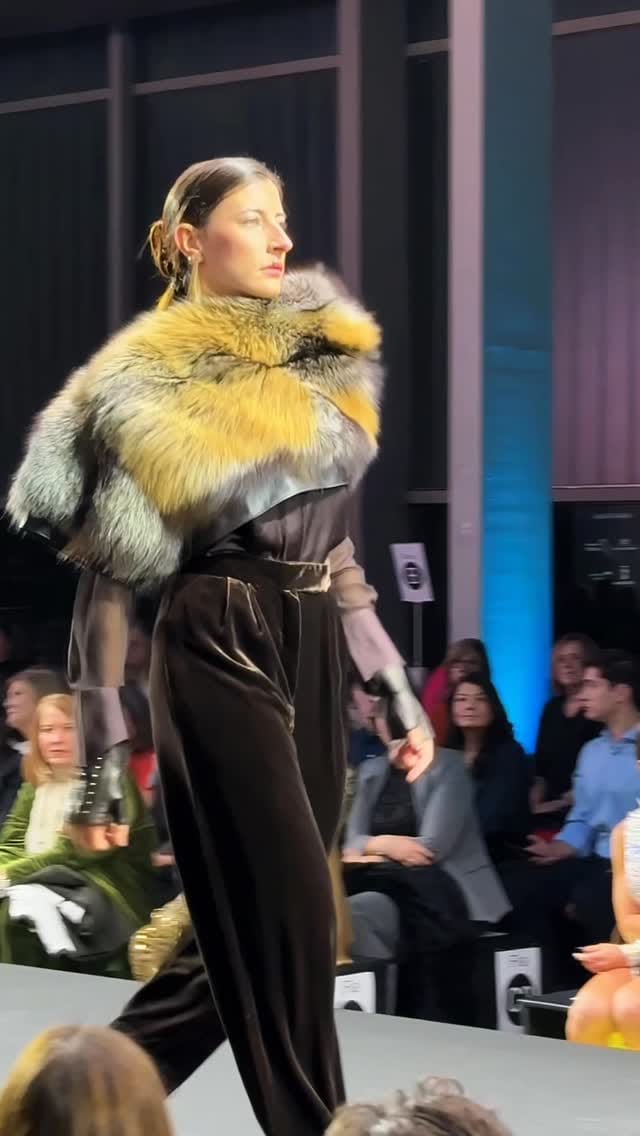 Post 7 by Peleteria Gabriel on Instagram (video)