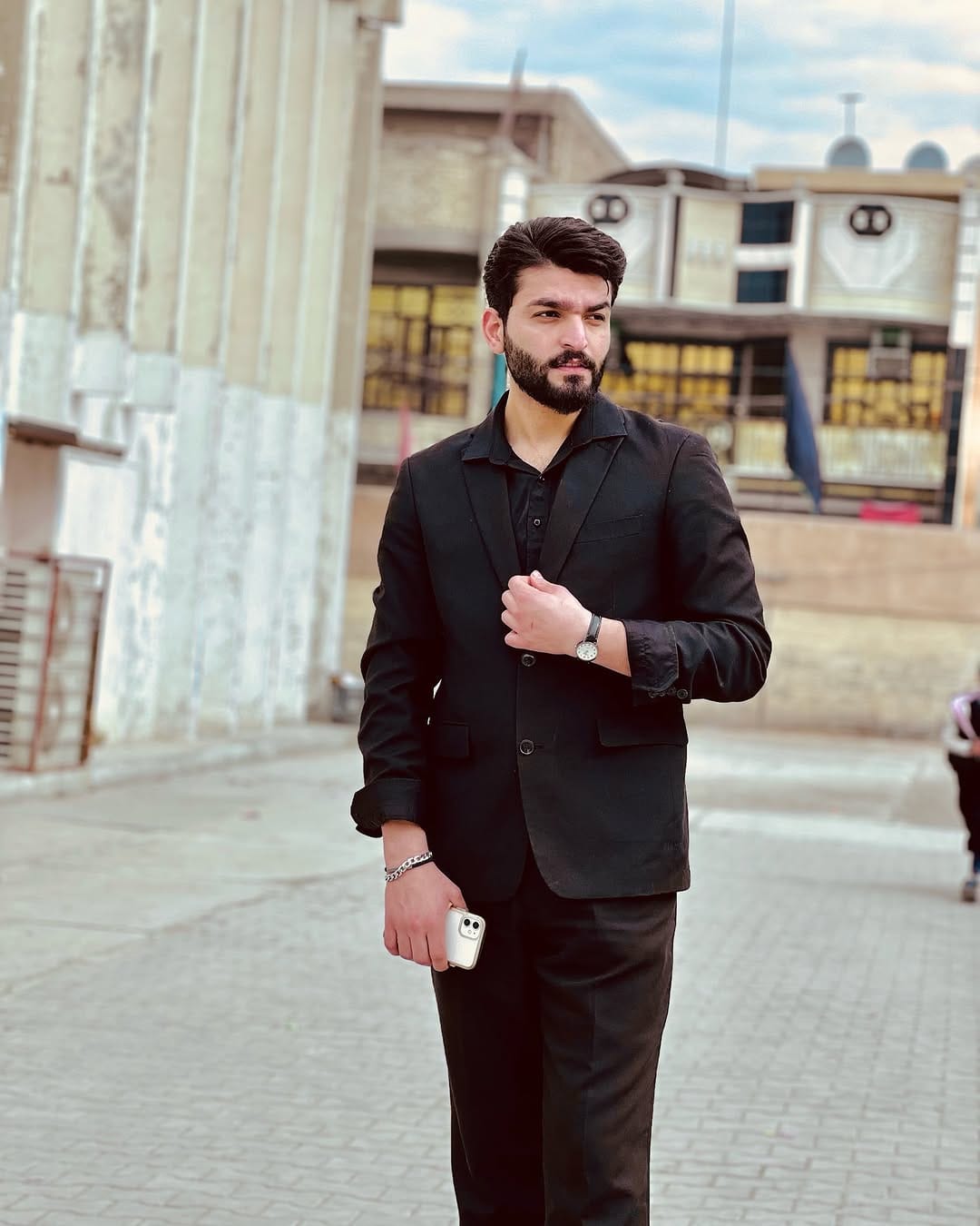 Post 6 by Hussein Ali on Instagram (image)