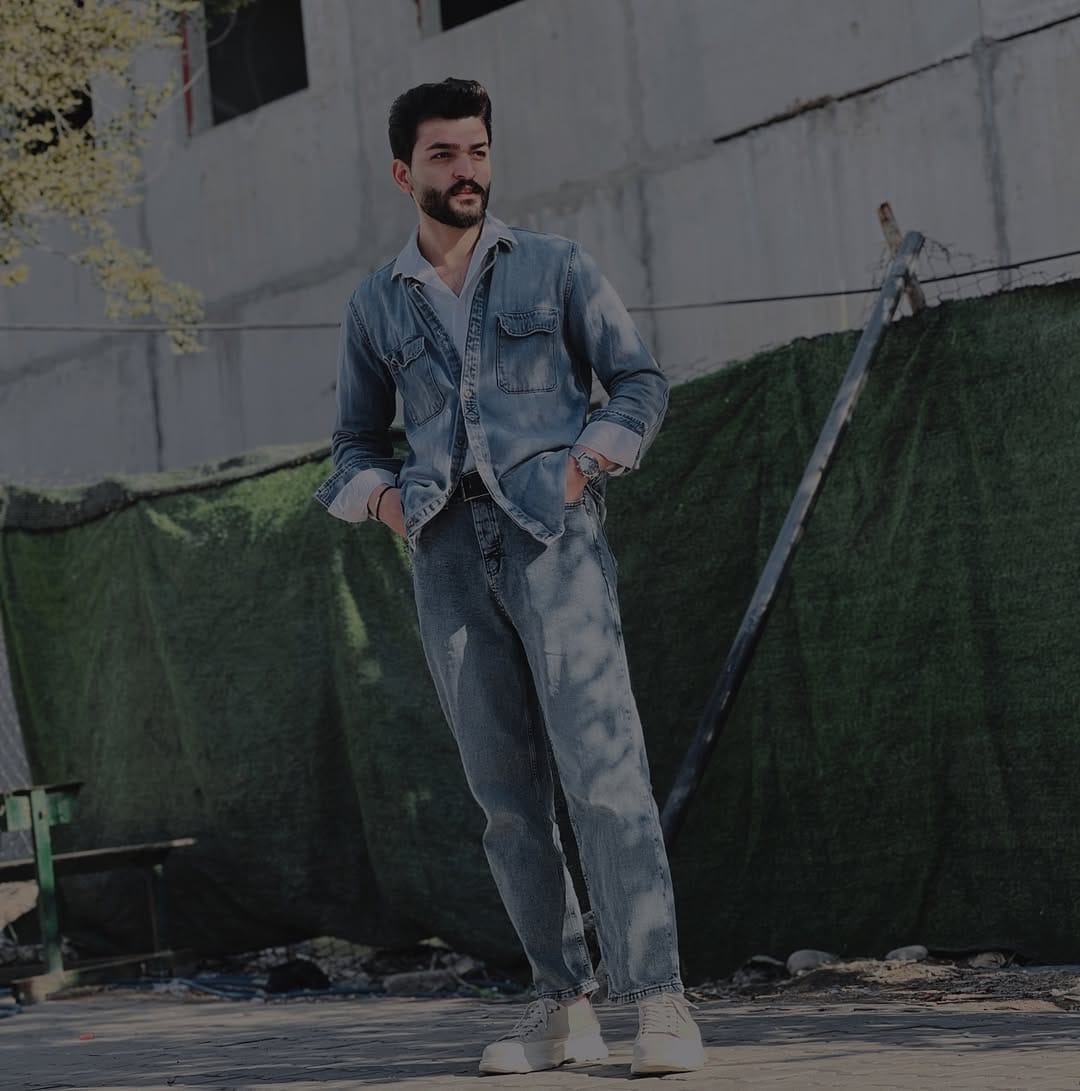 Post 10 by Hussein Ali on Instagram (image)