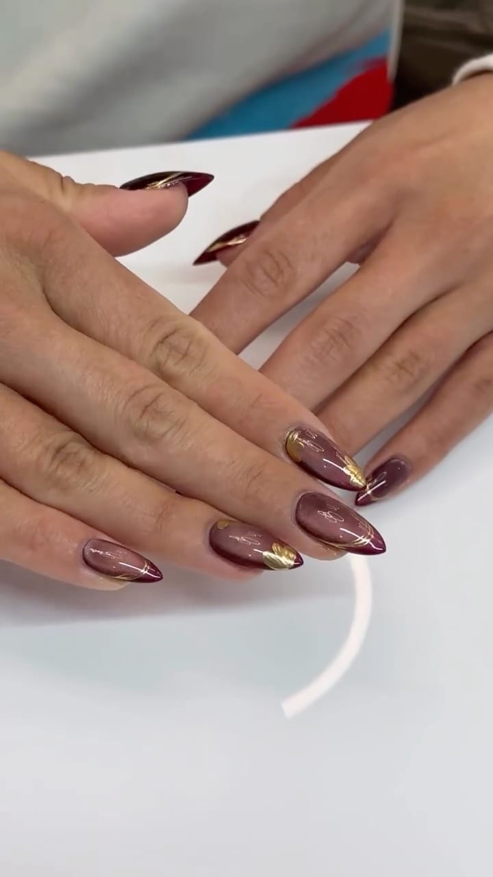Post 7 by Chicago Nail Tech - Bobby Vo on Instagram (video)