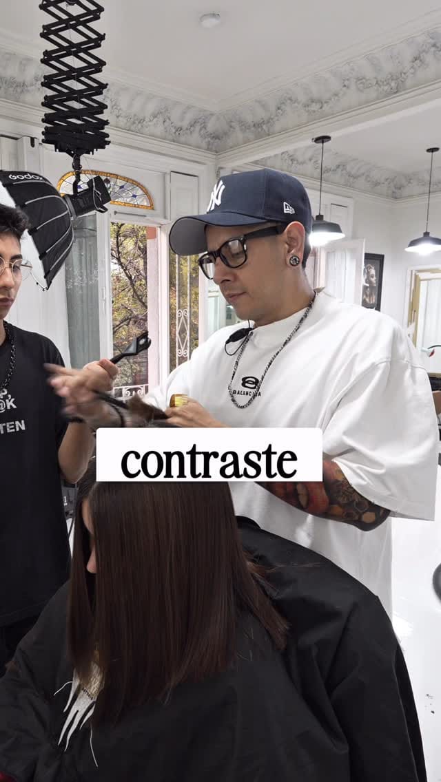 Post 1 by Nouveau Hair Estudio on Instagram (video)