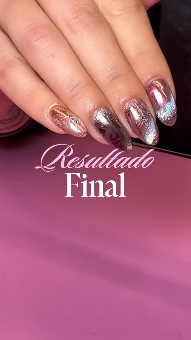 Post 10 by Luz Belenguer / Nail Artist on Instagram (video)