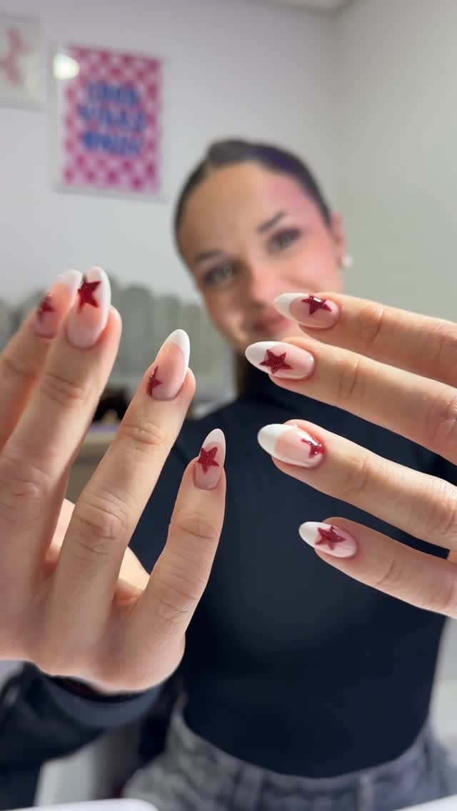Post 3 by UÑAS MADRID | MARTA NIETO on Instagram (video)