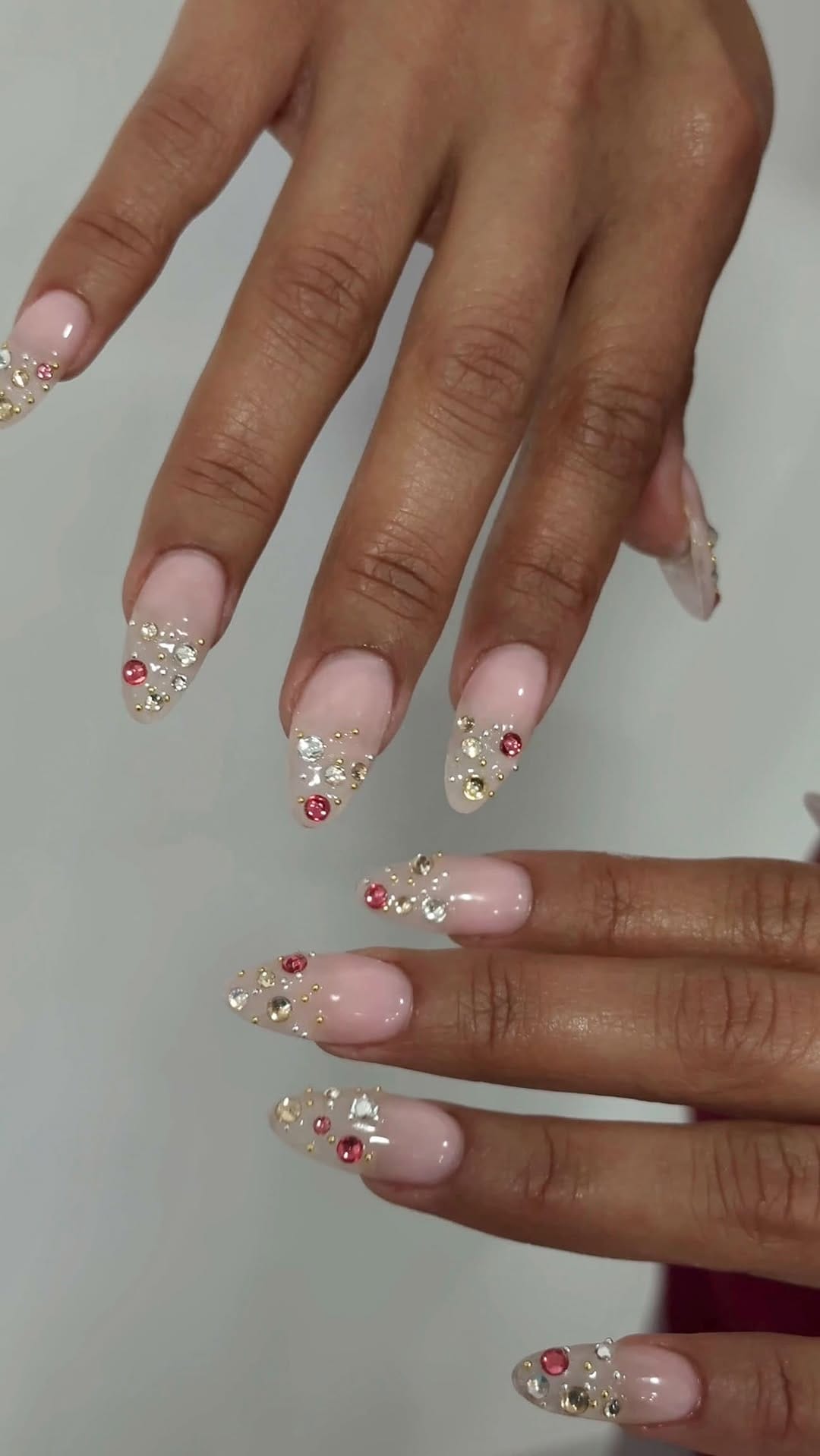 Post 7 by UÑAS MADRID | MARTA NIETO on Instagram (video)