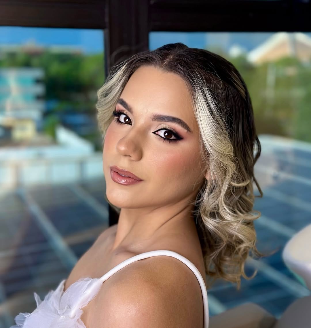 Post 5 by Regíane Milla on Instagram (image)