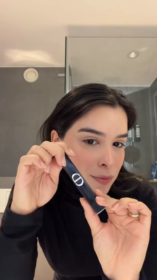 Post 8 by BERENICE PAMPLONA on Instagram (video)