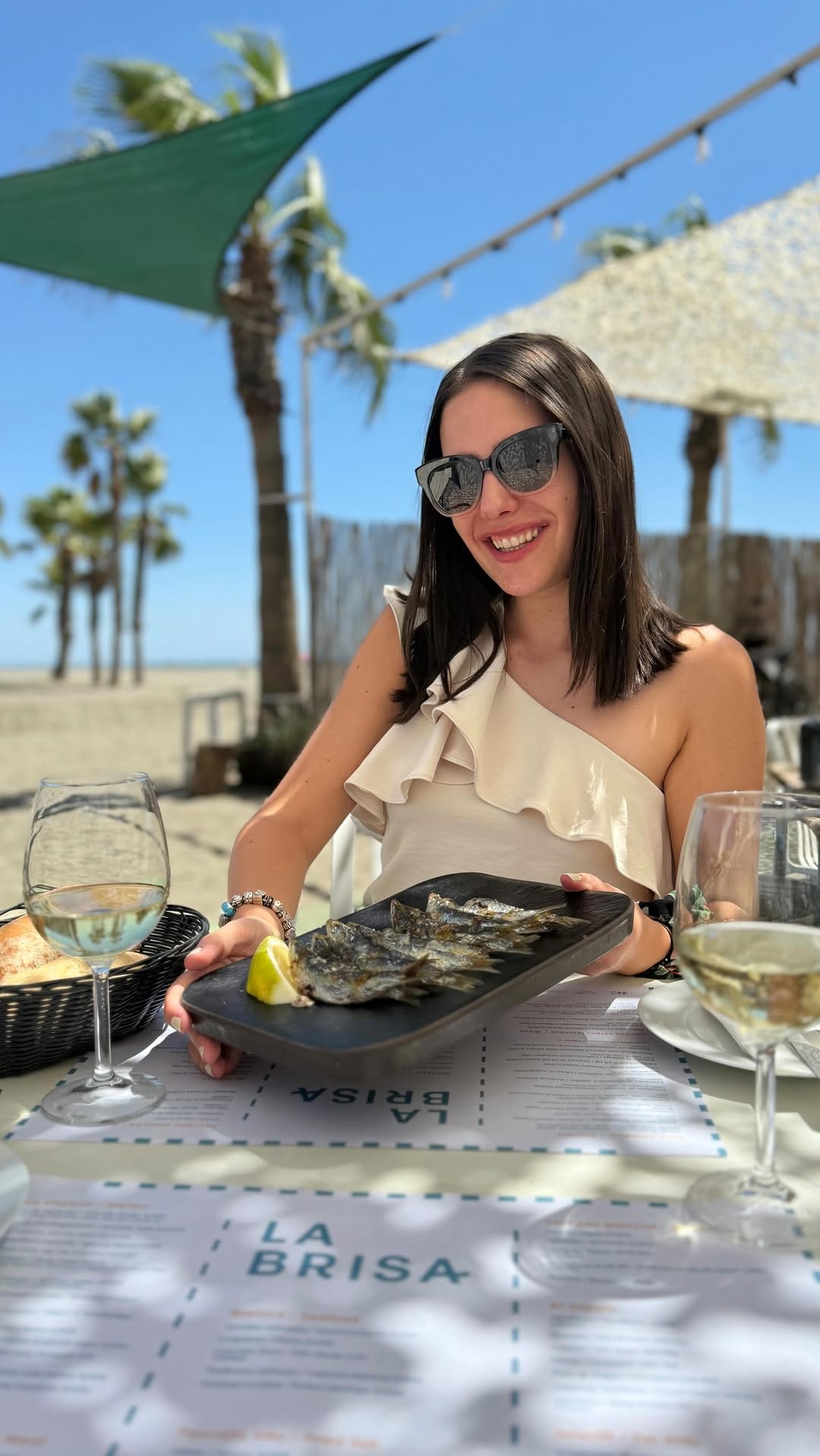 Post 9 by Elisabeth on Instagram (video)