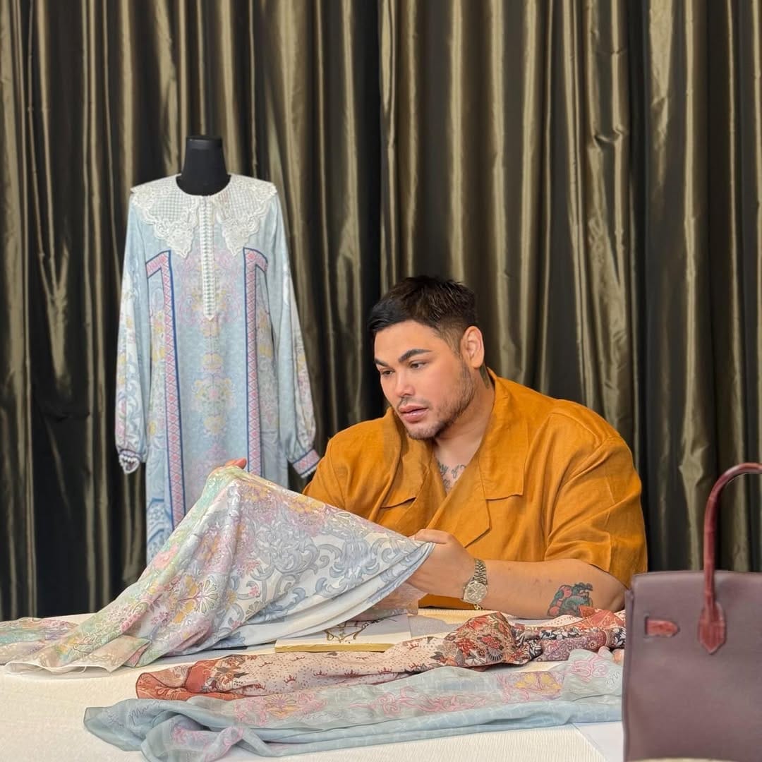 Post 1 by INDONESIAN FASHION DESIGNER on Instagram (image)