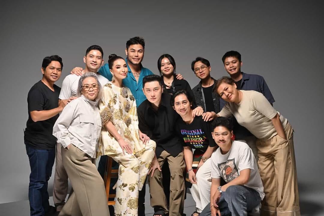 Post 8 by INDONESIAN FASHION DESIGNER on Instagram (image)