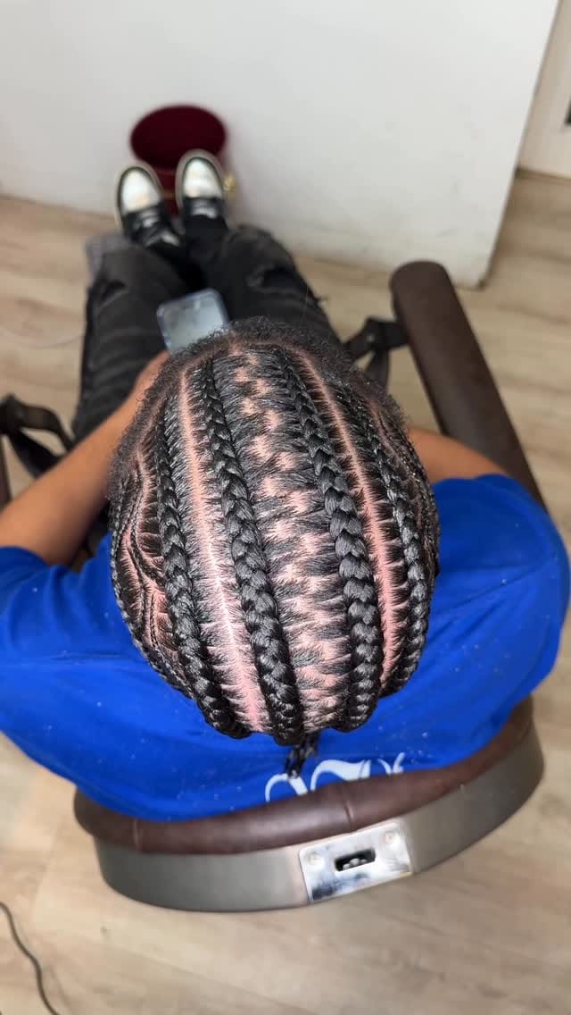 Post 1 by Paty Pérez • Trenzas y Pelo Afro on Instagram (video)