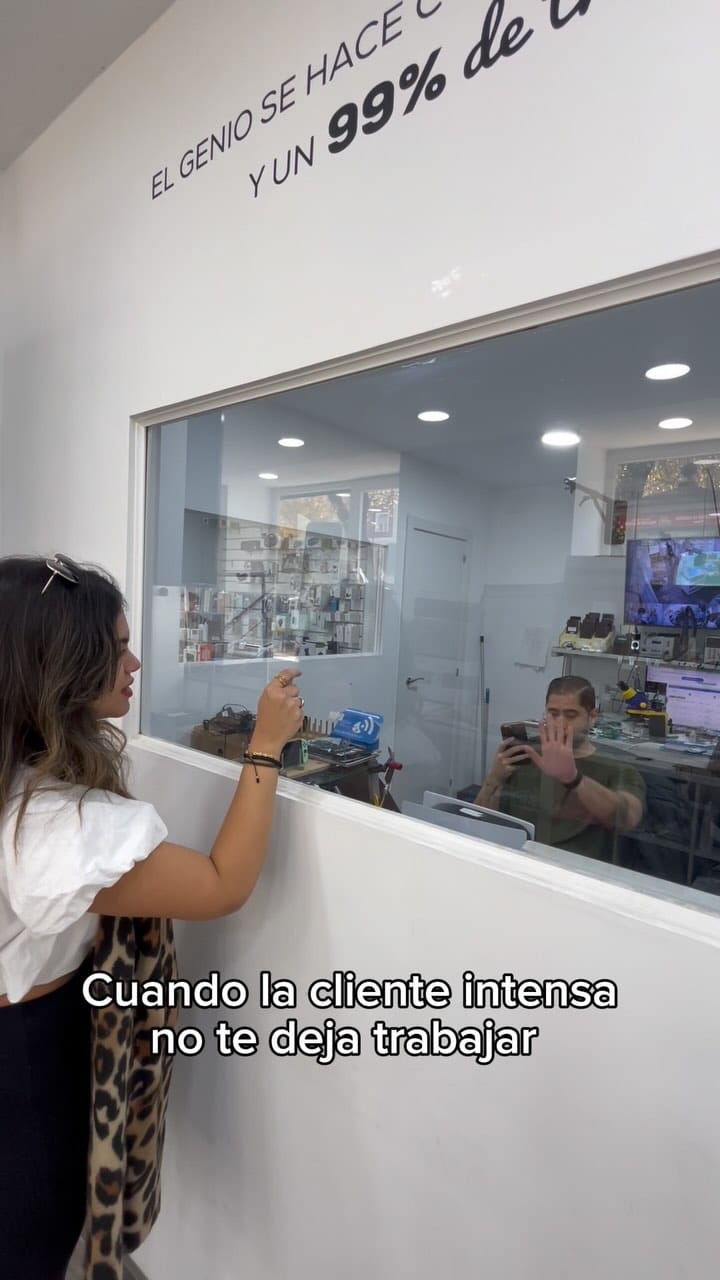 Post 1 by Mundo Del Móvil 🌍📲 on Instagram (video)