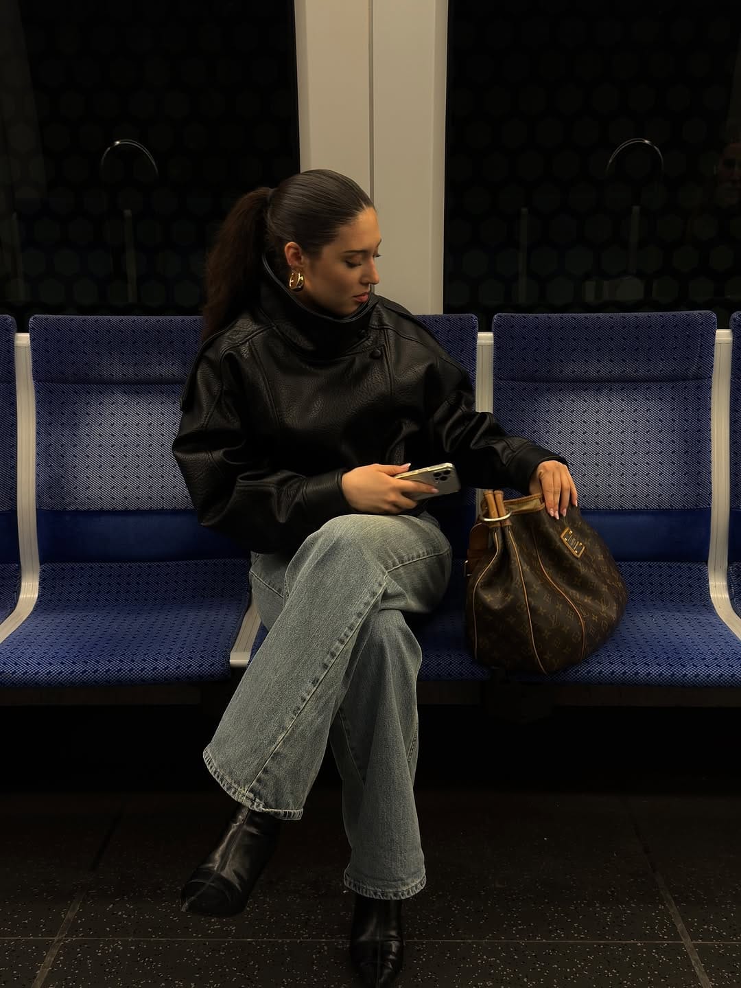 Post 8 by annika on Instagram (image)
