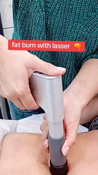 Post 9 by hoor_dermaesthetic on Instagram (video)