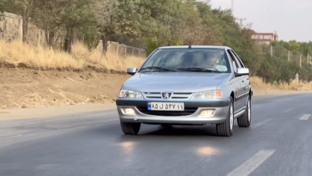 Post 4 by 🇫🇷نمایشگاه اتومبیل حکمت🇫🇷 on Instagram (video)