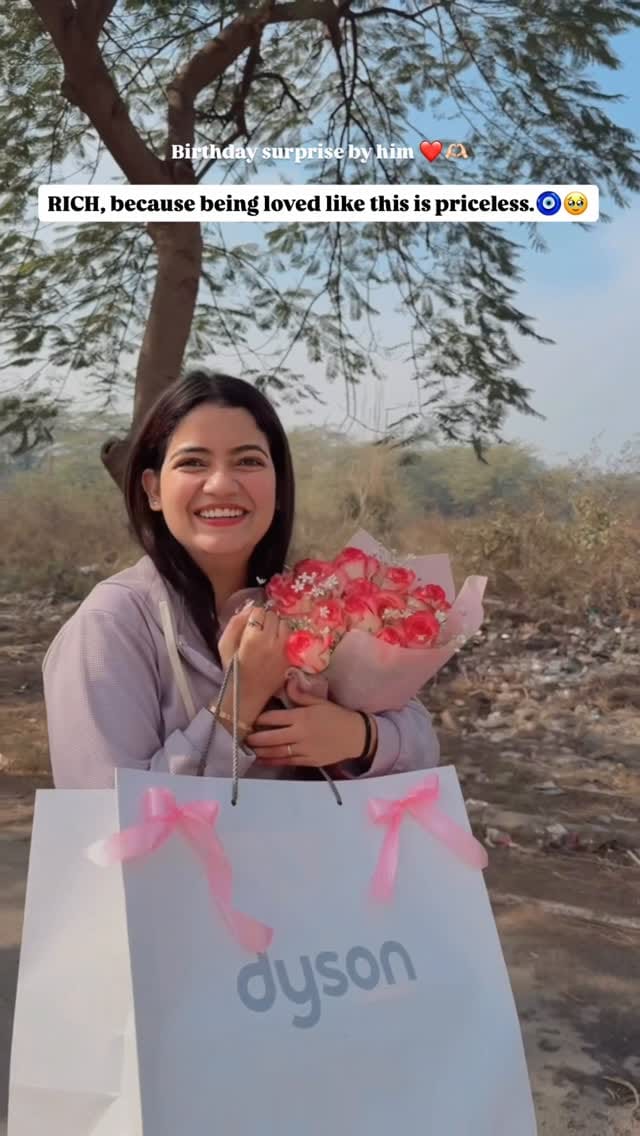 Post 4 by 𝑴𝒂𝒏𝒔𝒊🌷 on Instagram (video)
