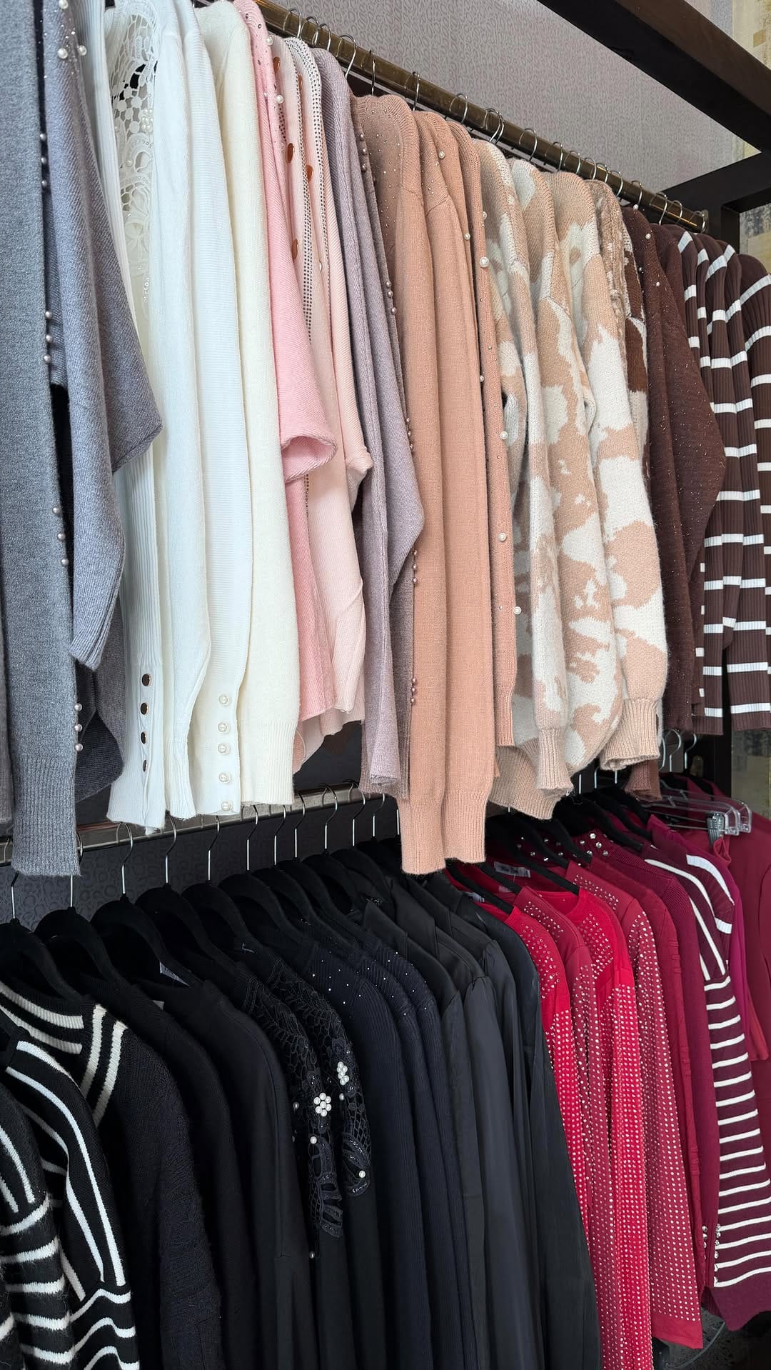 Post 1 by Sol&María Boutique on Instagram (video)
