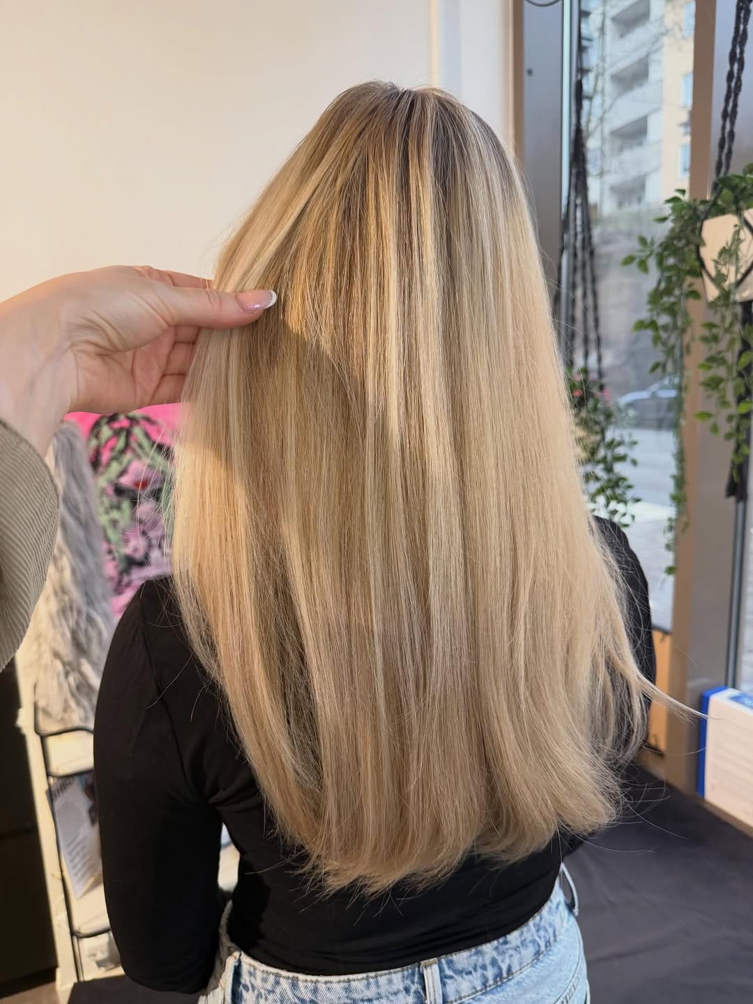 Post 2 by FRISÖR STOCKHOLM - Sthlm Ladies & Gent’s on Instagram (carousel)