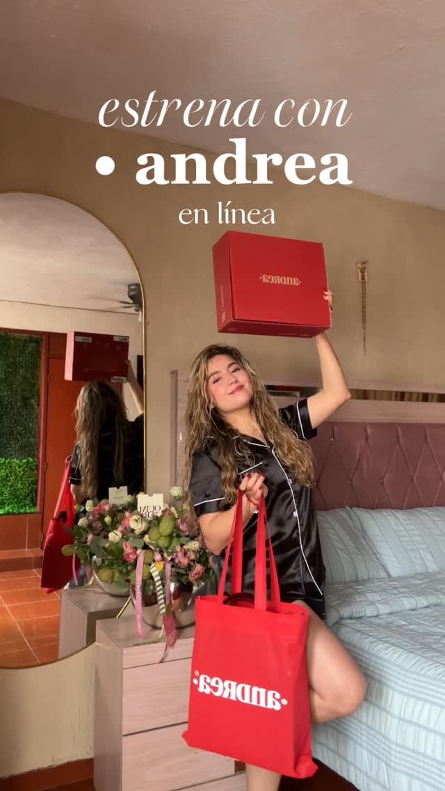 Post 2 by Jess Lopez on Instagram (video)