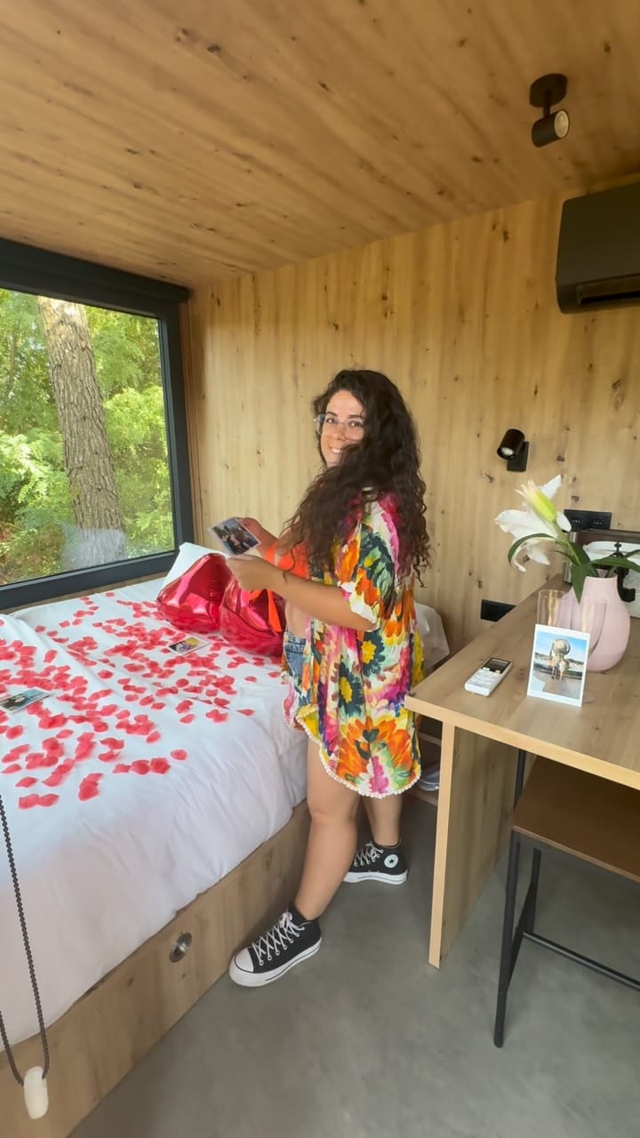 Post 8 by 𝐃𝐚𝐯𝐢𝐧𝐢𝐚 𝐅𝐫𝐮𝐜𝐭𝐮𝐨𝐬𝐨 💃🏽 on Instagram (video)