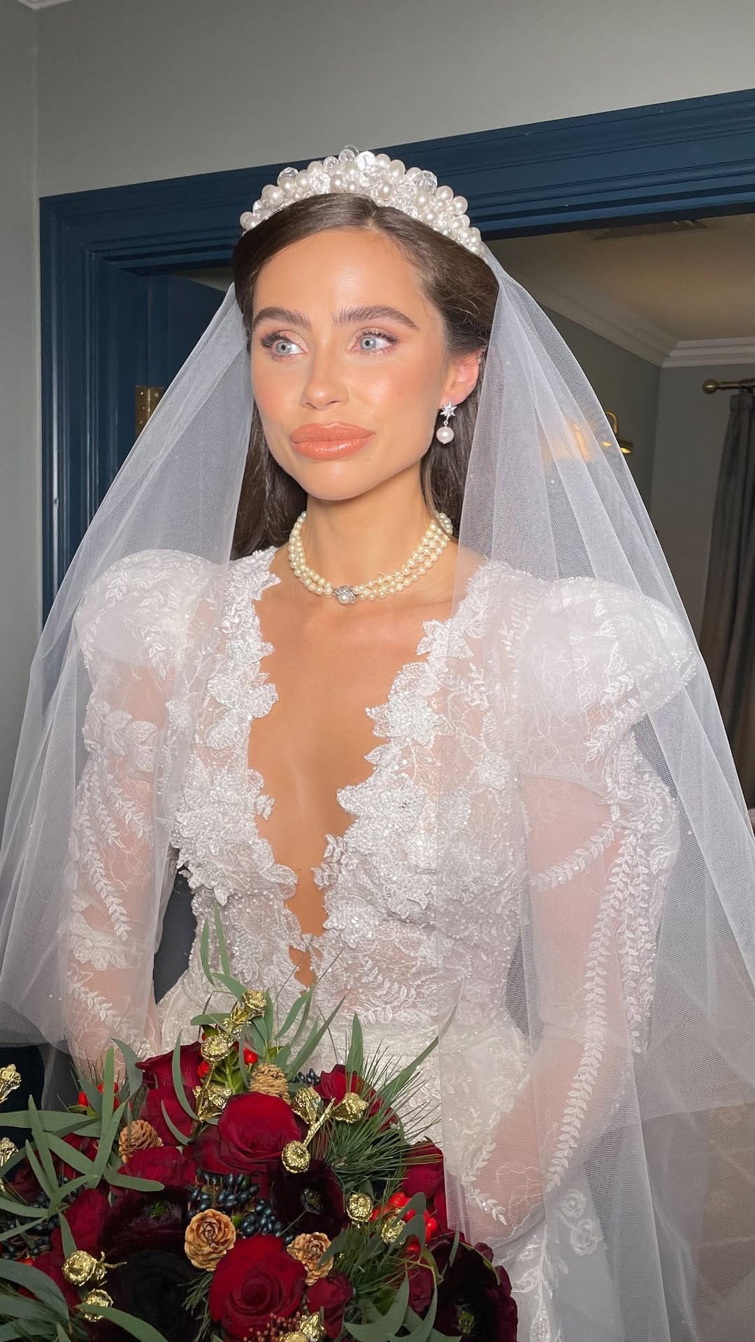 Post 10 by Makeup Artist & Bridal Specialist UK & Destination Weddings on Instagram (video)