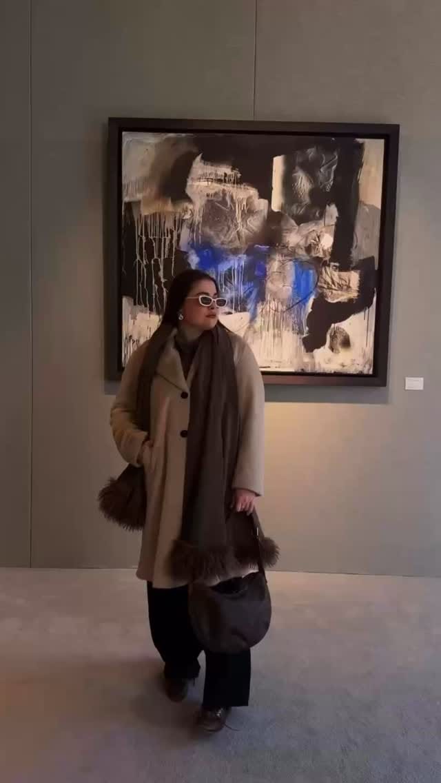 Post 1 by Elena Mouttet on Instagram (video)