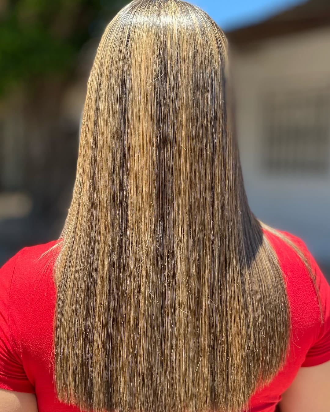 Post 6 by PELUQUERÍA LACIO PERFECTO 🖤 on Instagram (carousel)