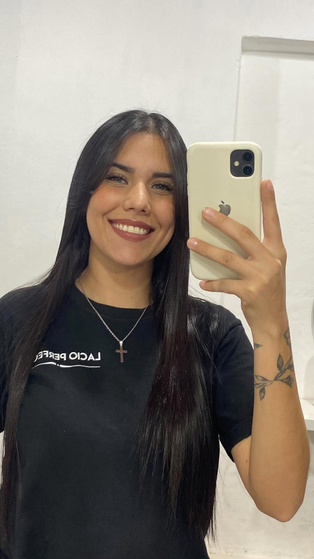 Post 5 by PELUQUERÍA LACIO PERFECTO 🖤 on Instagram (video)