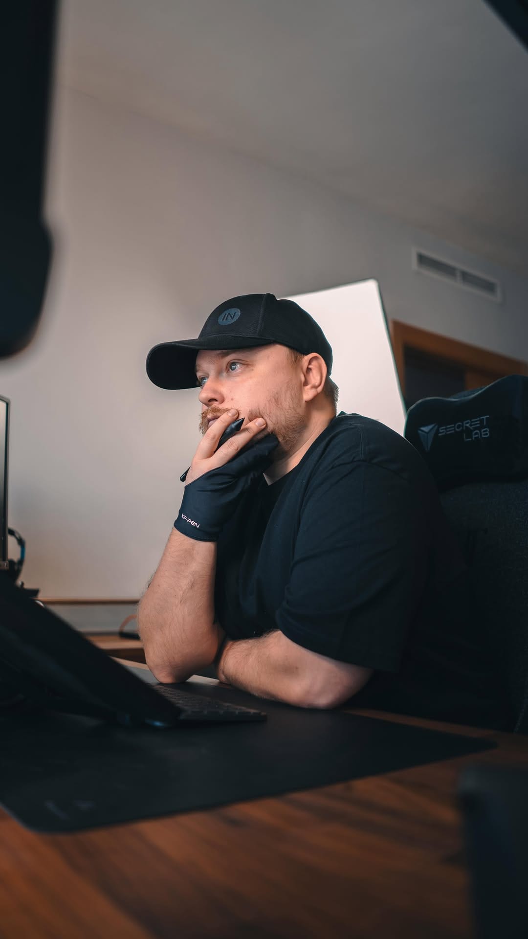 Post 5 by 𝗝𝗮𝘃𝗶𝗦𝗸𝗮𝘂 on Instagram (video)