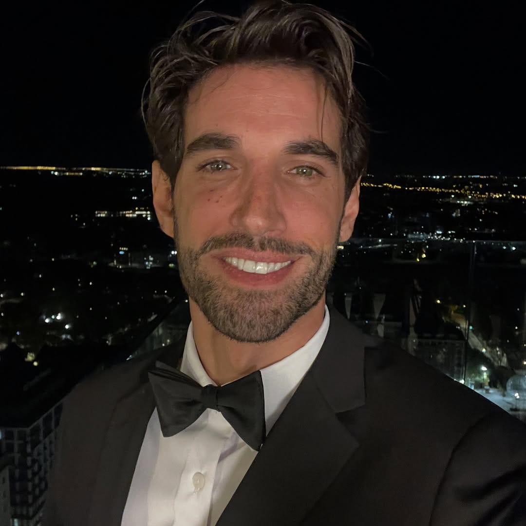 Post 3 by Óscar Nieto on Instagram (carousel)