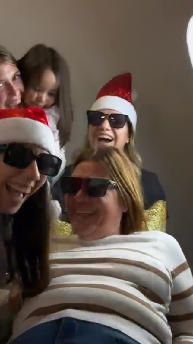 Post 2 by AR beauty & studio on Instagram (video)