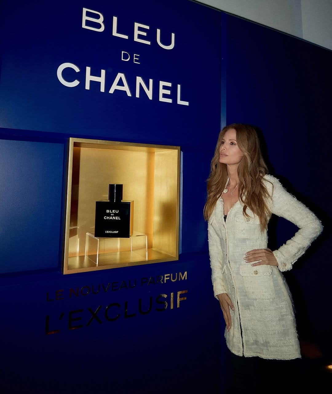Post 6 by Elsa Benitez on Instagram (carousel)