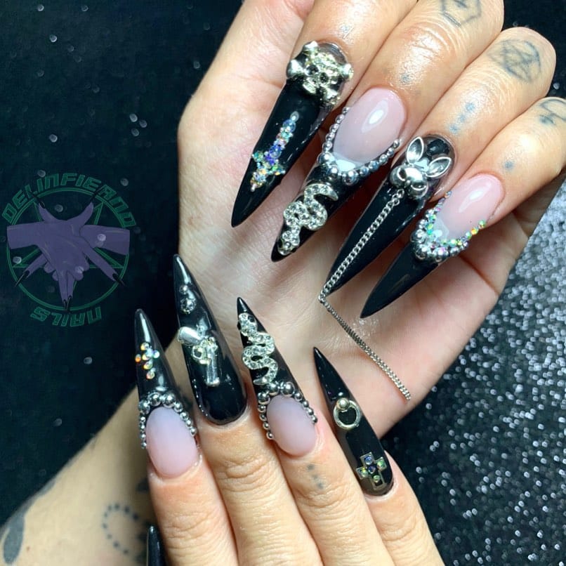 Post 4 by 🔥𝕴𝖓𝖋𝖎𝖊𝖗𝖓𝖔 𝕹𝖆𝖎𝖐𝖘🔥 on Instagram (image)