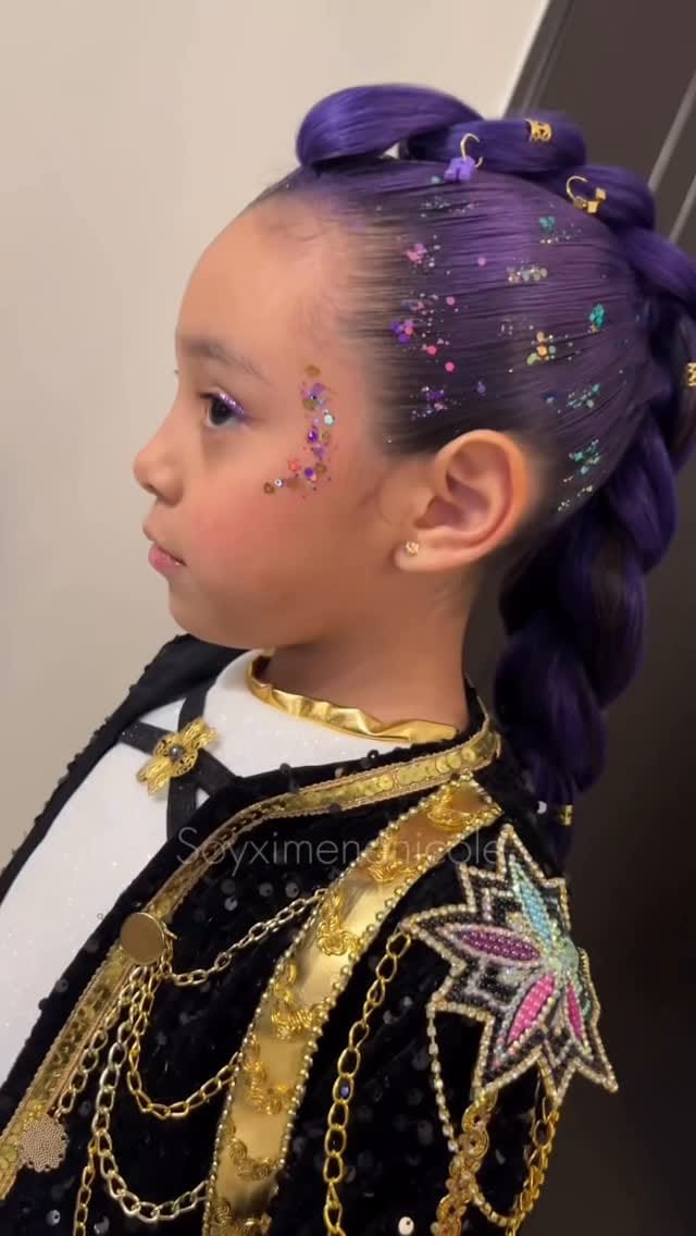 Post 7 by PEINADOS PARA NIÑAS ✨🌈🦄 on Instagram (video)