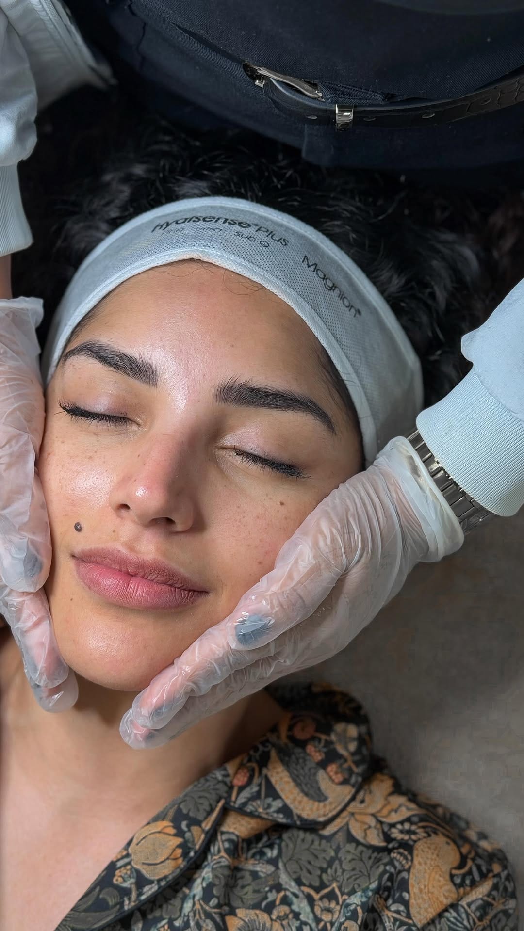 Post 6 by Equilibrio Clinic | Dep. Láser • Estética Avanz. • Dermatología on Instagram (video)