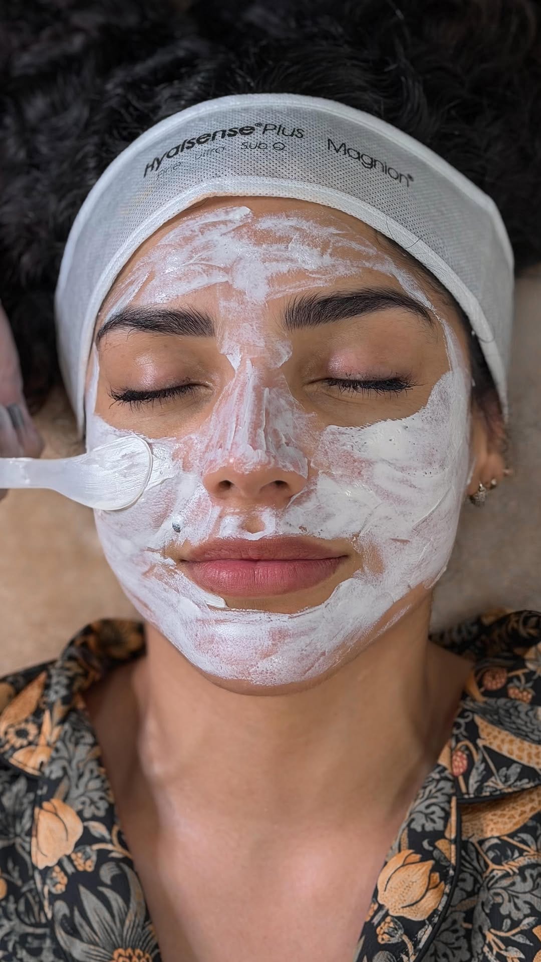Post 5 by Equilibrio Clinic | Dep. Láser • Estética Avanz. • Dermatología on Instagram (video)