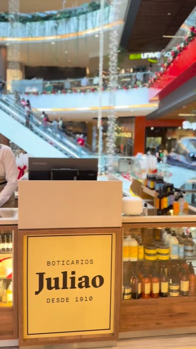 Post 10 by Juliao Boticarios Desde 1910 on Instagram (video)