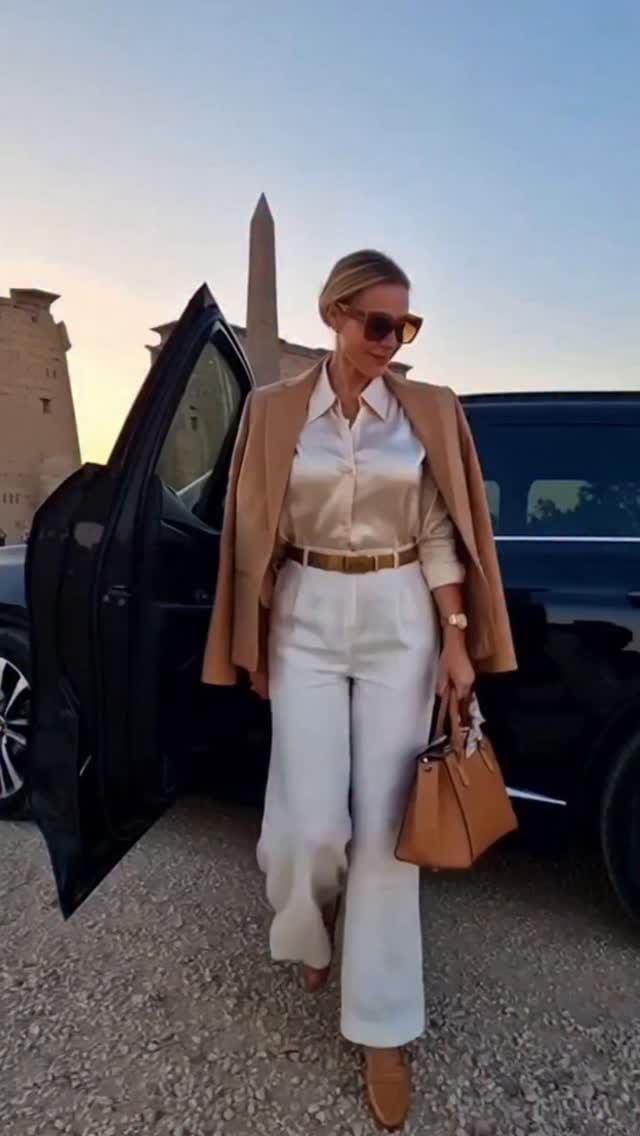 Post 8 by Elle Muse on Instagram (video)