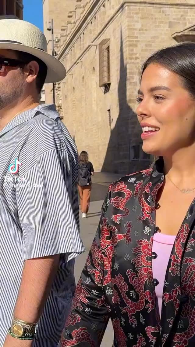 Post 8 by Mon Petit Secret vintage vlc on Instagram (video)
