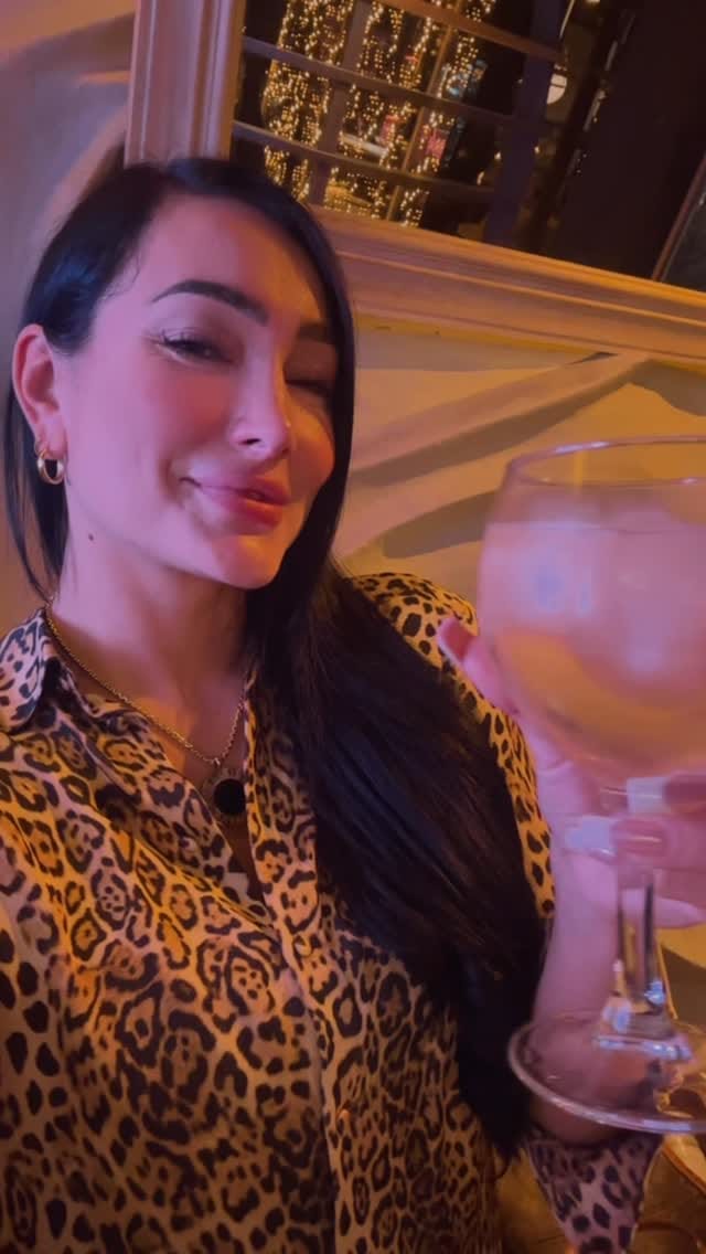 Post 5 by Angelica Gomez Micropigmentación Natural on Instagram (video)