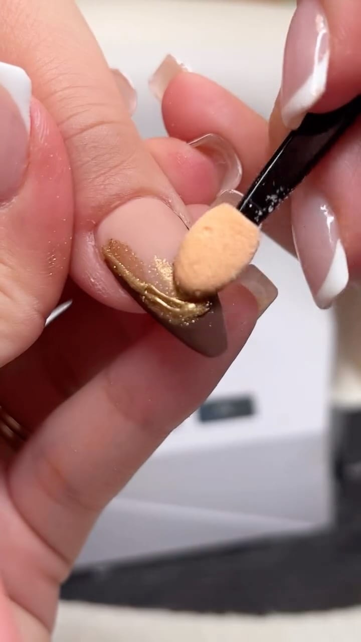 Post 8 by Van 🌸 on Instagram (video)