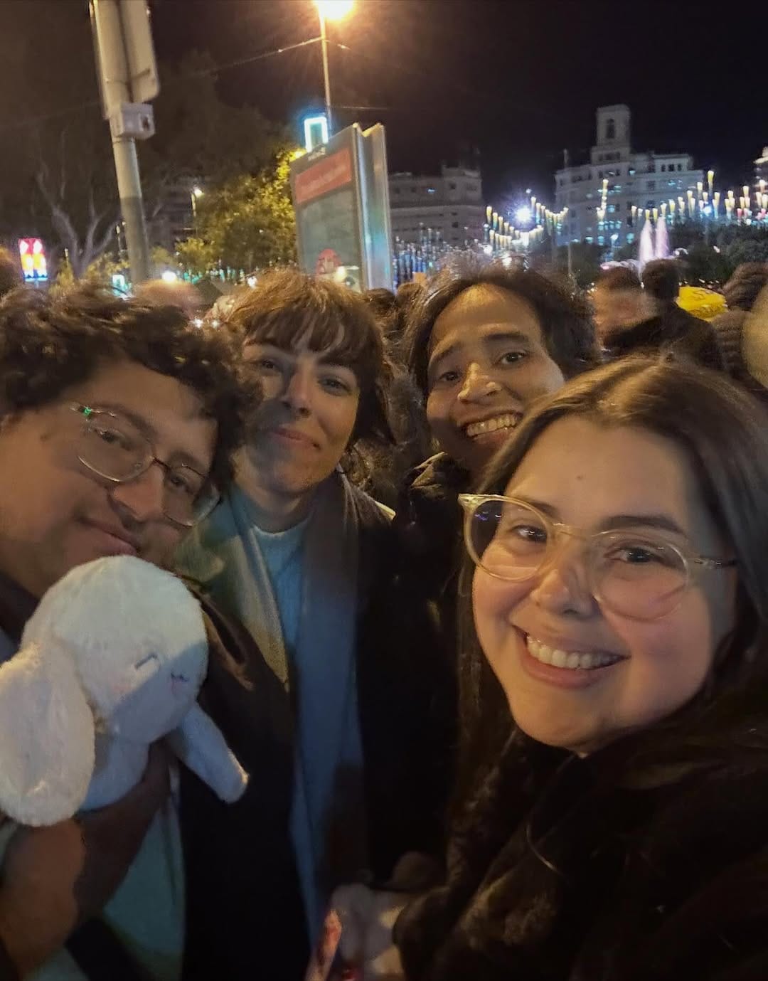 Post 9 by Jezabel Castro on Instagram (carousel)