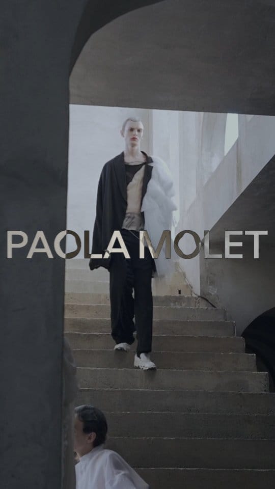 Post 10 by P A O L A   M O L E T on Instagram (video)