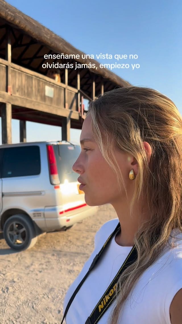 Post 3 by Juliettt on Instagram (video)