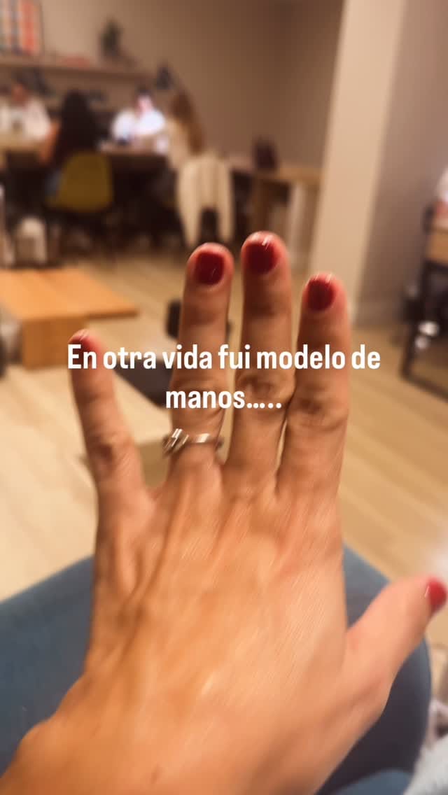 Post 5 by La Petite Folie on Instagram (video)