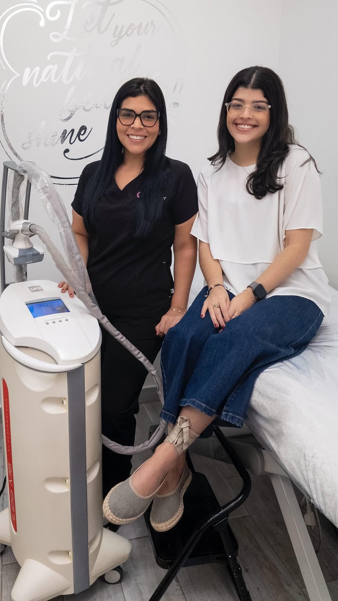 Post 7 by Quirulaser on Instagram (video)