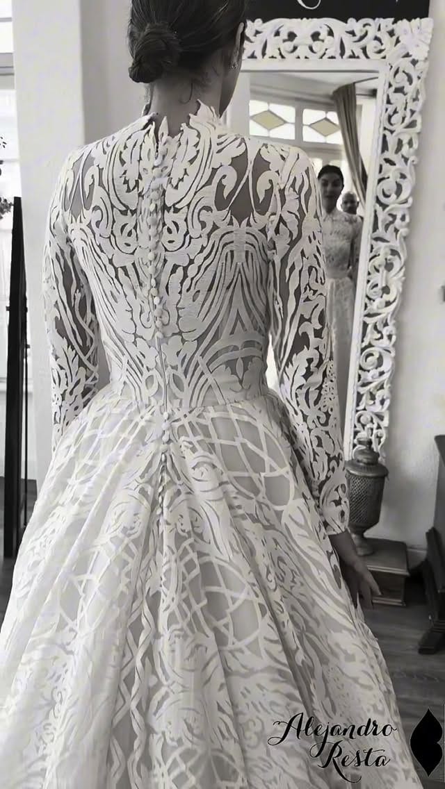 Post 4 by Alejandro Resta on Instagram (video)