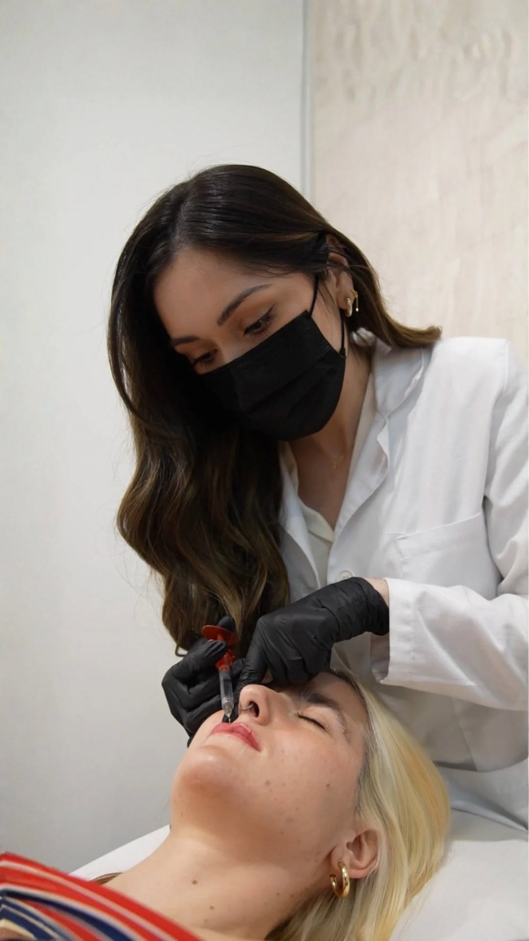 Post 2 by Dra. Hurtado Ruzza | Medicina Estética on Instagram (video)