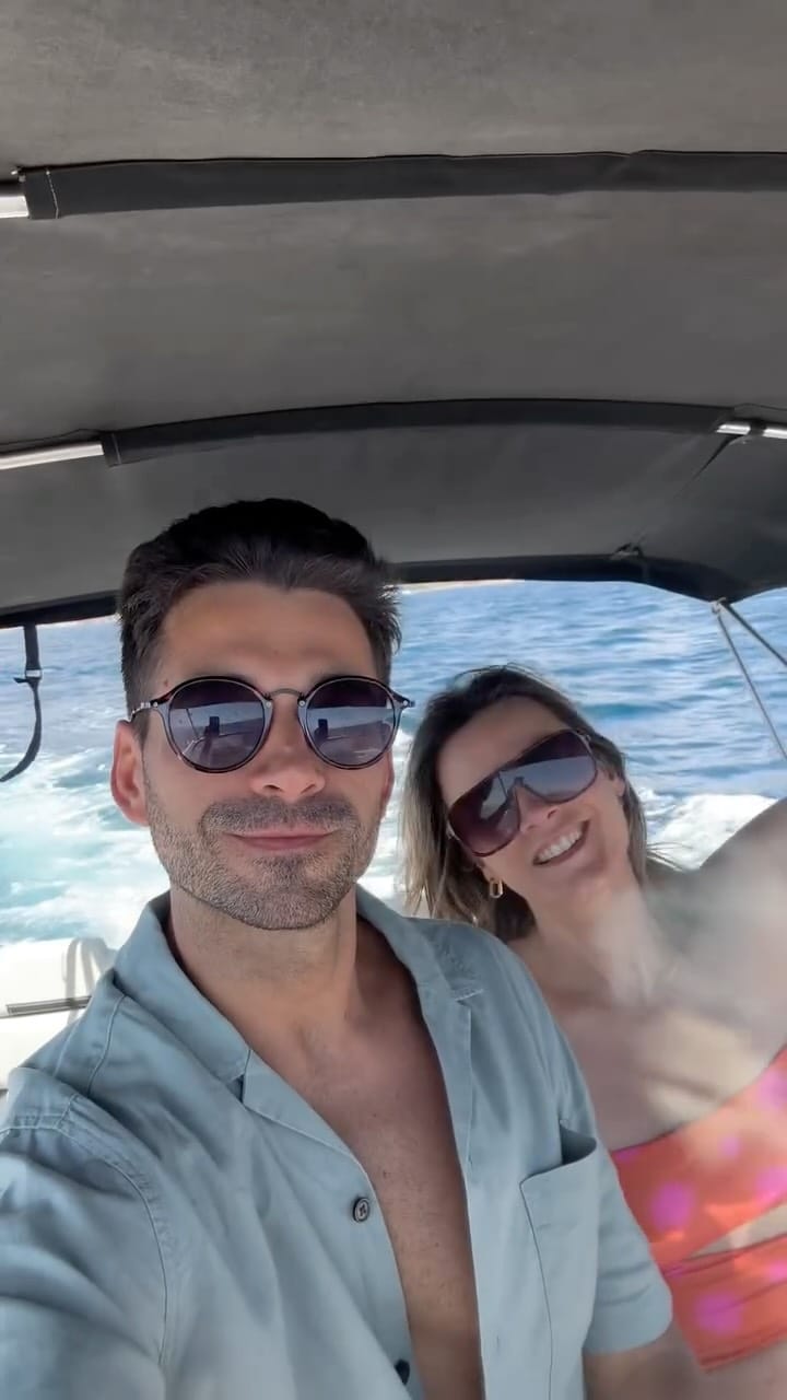 Post 3 by Deiviz y Nora on Instagram (video)