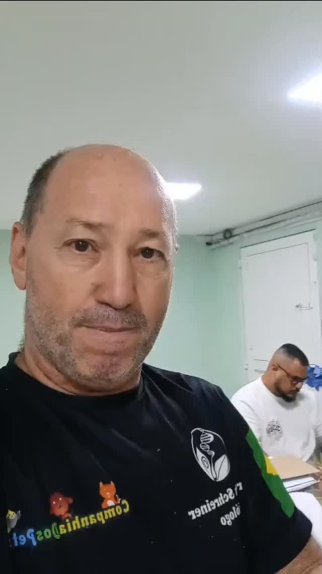 Post 3 by Companhia dos Pets on Instagram (video)